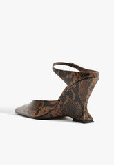 Siena Buckle Mule Pump