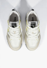 Court 95 Sneaker