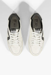 St-001 Sneaker