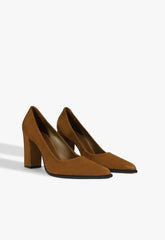 Eleanor Welt Suede Pump