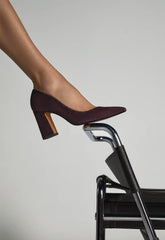 Eleanor Suede Pump