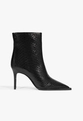Mary Bootie