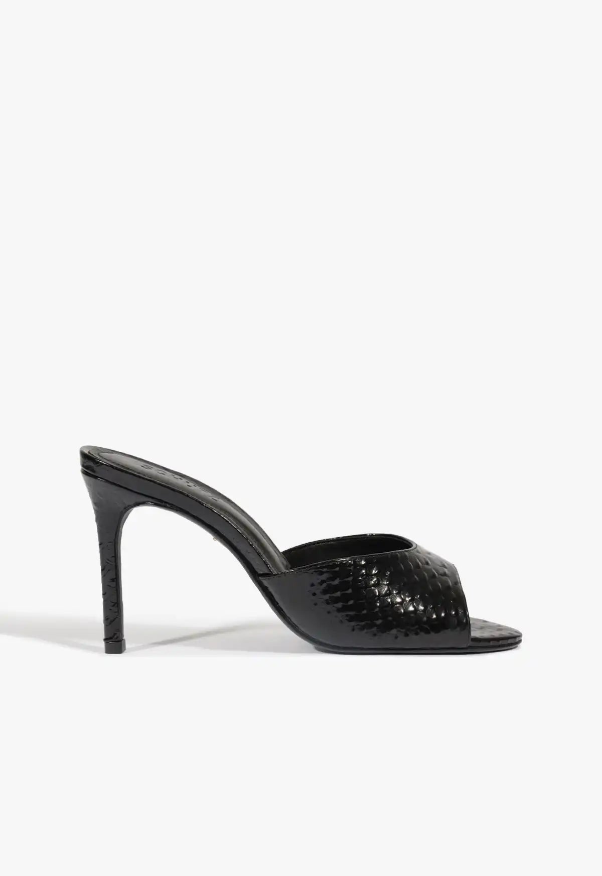 Cloe Sandal