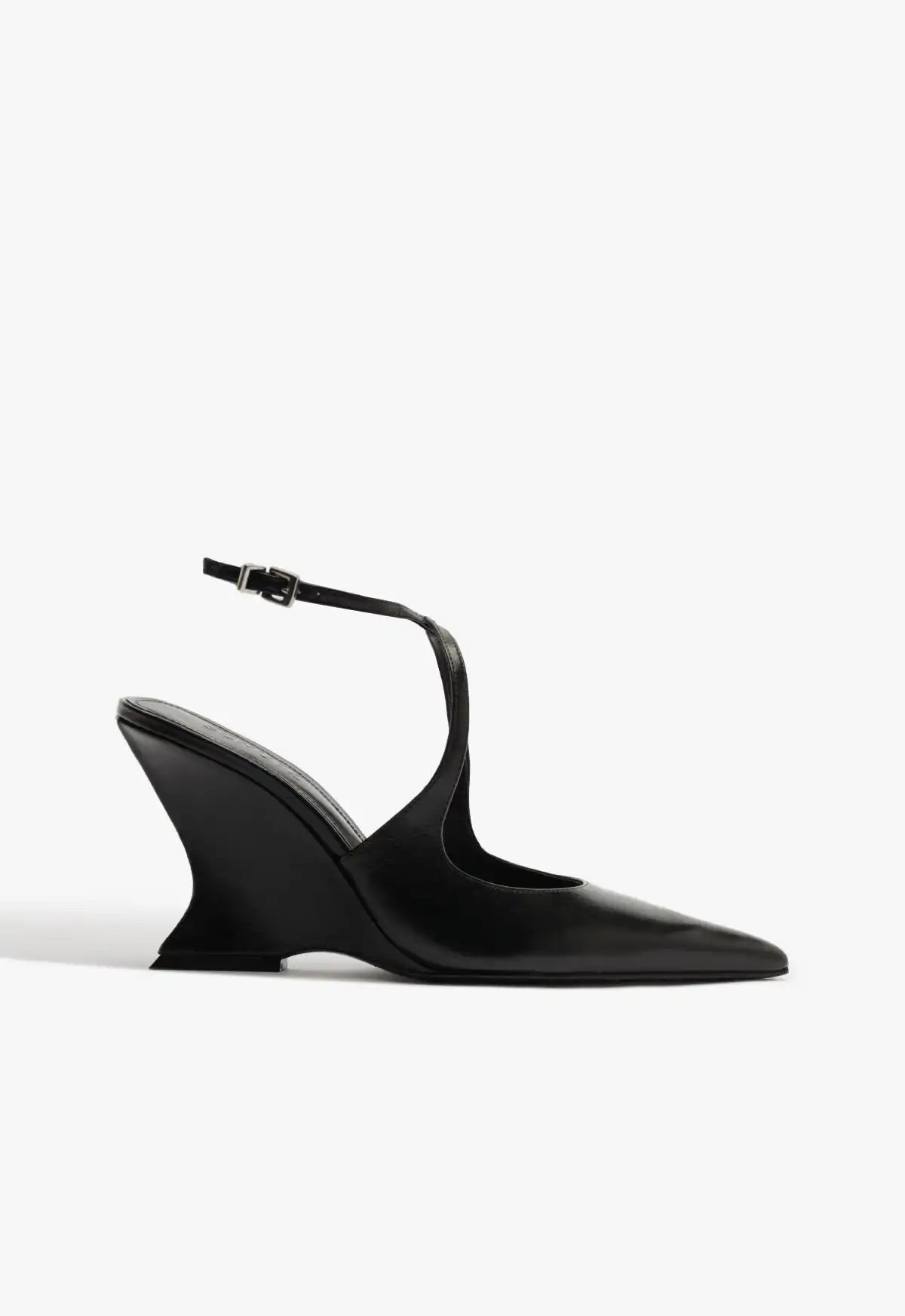 Siena X Leather Pump
