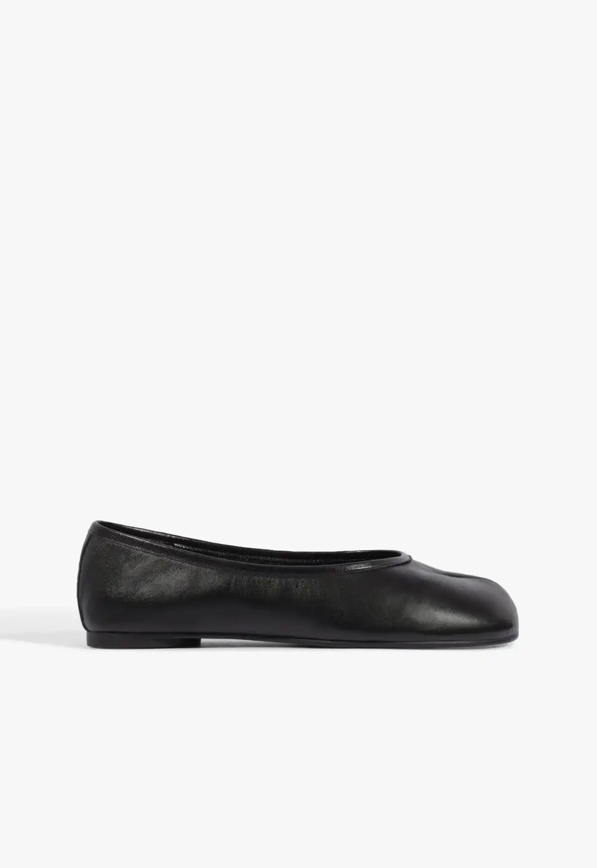 Yumi Leather Ballet Flat