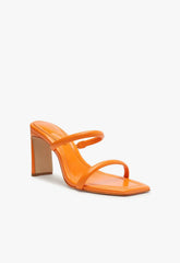 Ully Tab Sandal